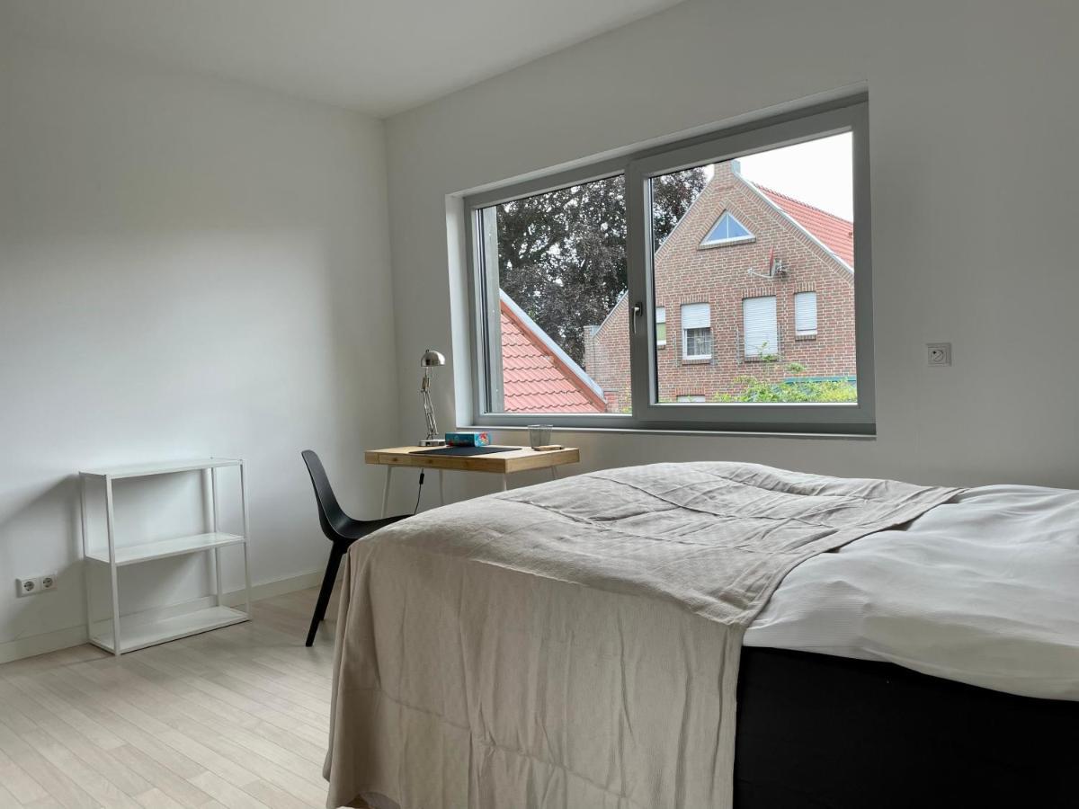 Ruhiges und schönes Zimmer Nr 1 in Leer Nüttermoor Exterior foto